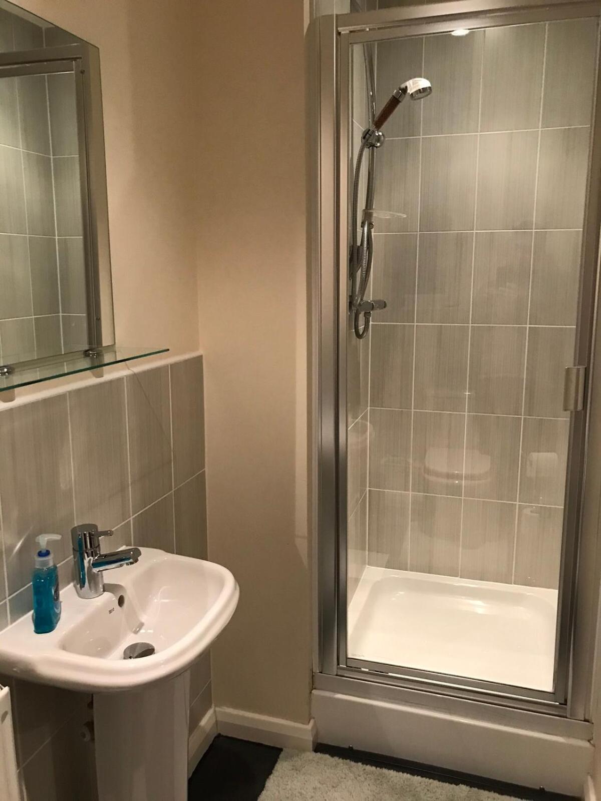 Comfortable 3-Storey House With Free Car Parking Mánchester Exterior foto