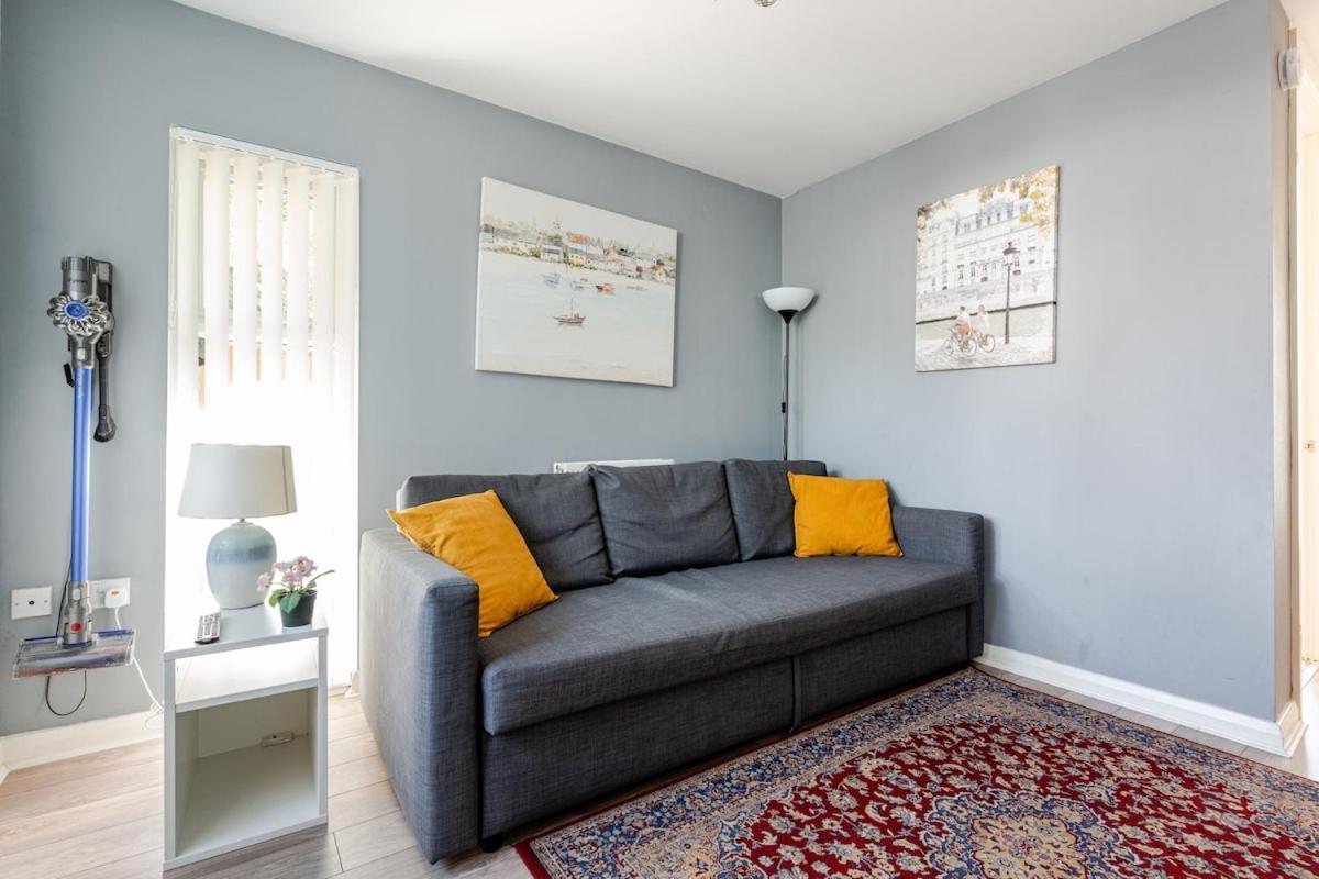 Comfortable 3-Storey House With Free Car Parking Mánchester Exterior foto